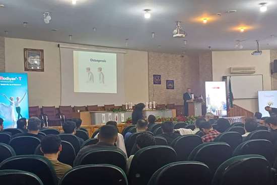 کنفرانس علمی شکستگی های سالمندان 